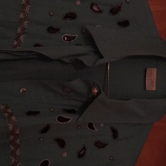 Blouse - Picture 3 of 3